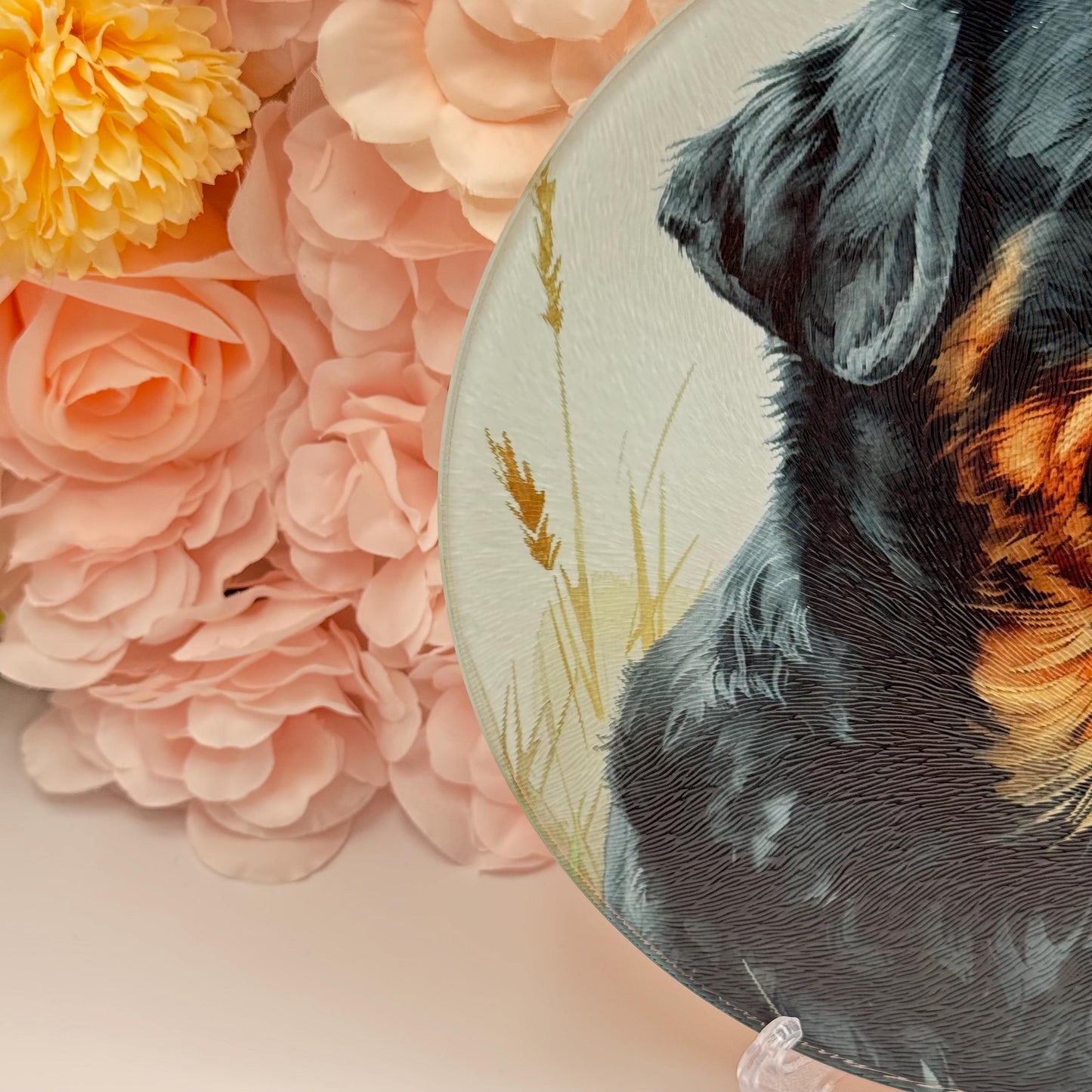Rottweiler Glass Round Tea Pot Holder/Chopping Board