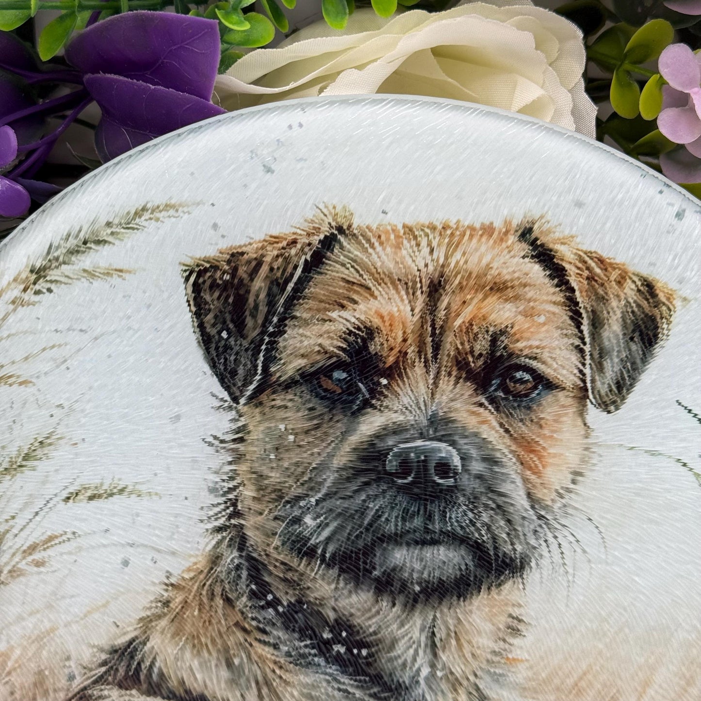 Border Terrier Wheat/Corn Field 20cm Round Glass Chopping Board: Handmade Kitchen Decor