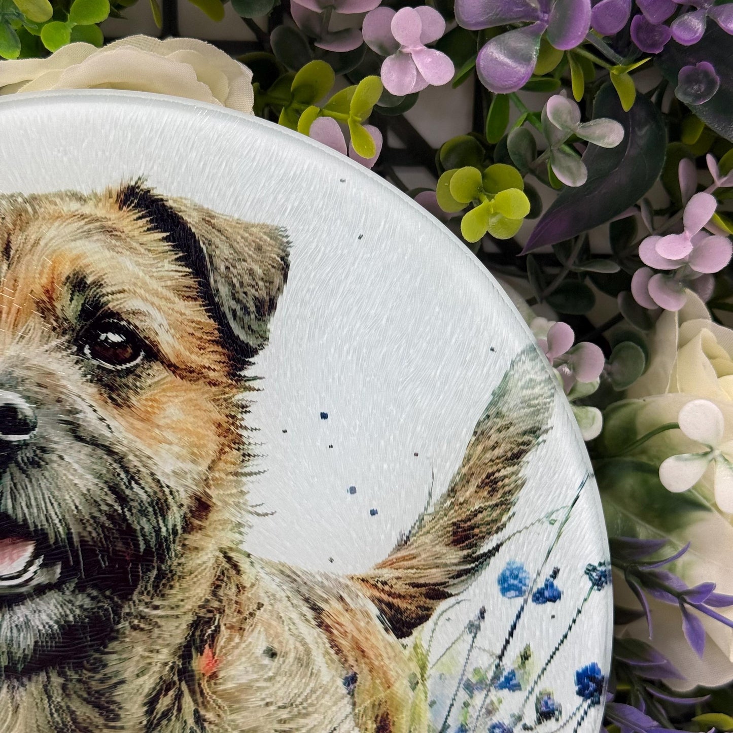 Border Terrier Wildflower 20cm Round Glass Chopping Board: Handmade Kitchen Decor