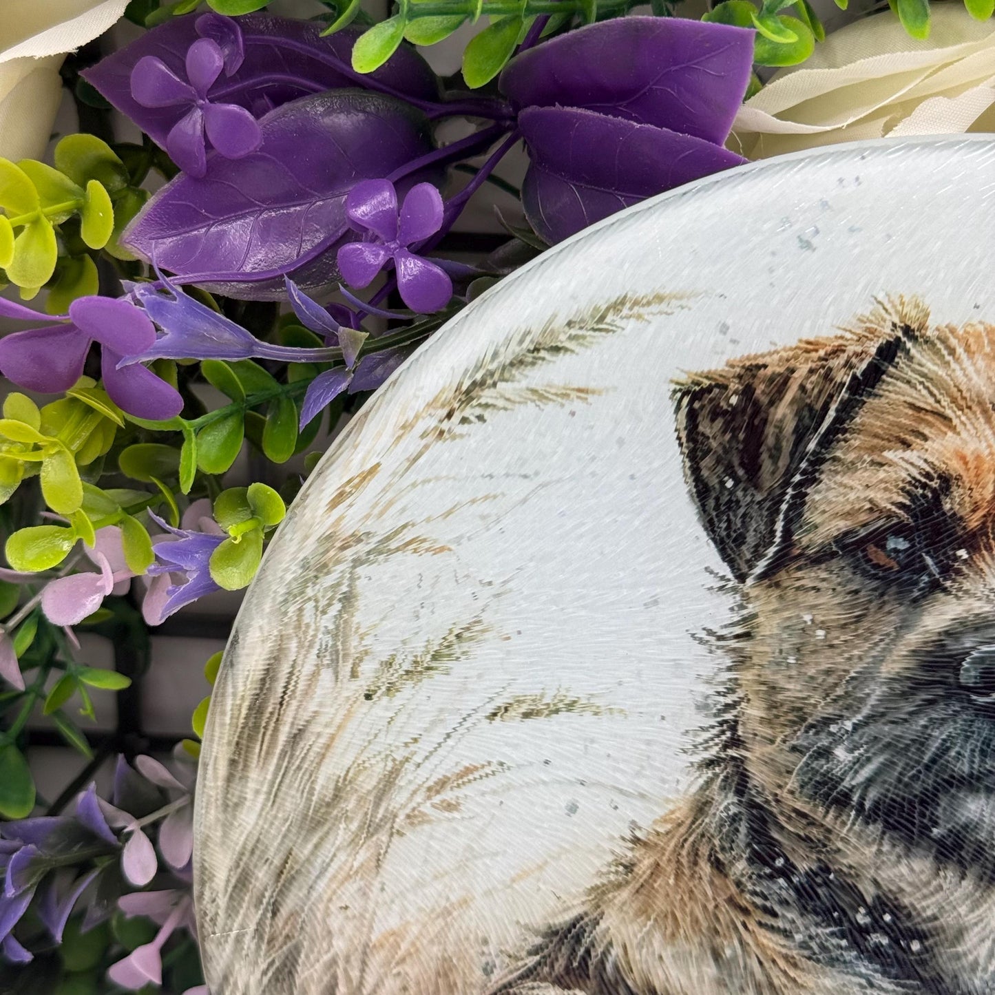 Border Terrier Wheat/Corn Field 20cm Round Glass Chopping Board: Handmade Kitchen Decor