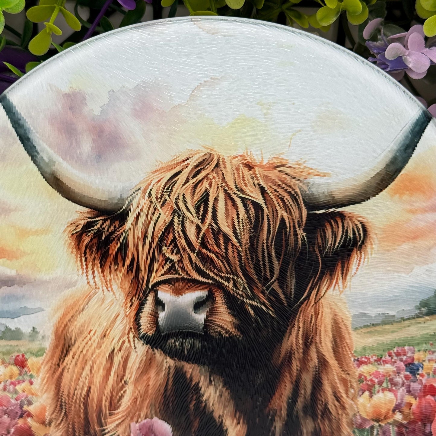 Highland Cow Round Glass Tea Pot Holder - Chopping Board - Worktop Protector - Heat Mat