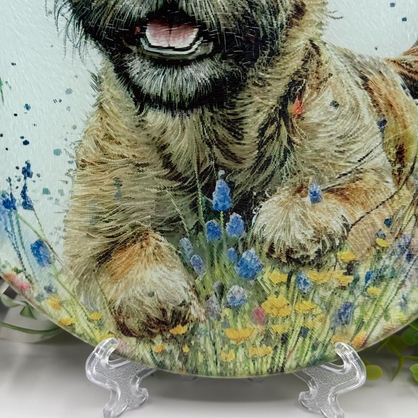 Border Terrier Wildflower 20cm Round Glass Chopping Board: Handmade Kitchen Decor