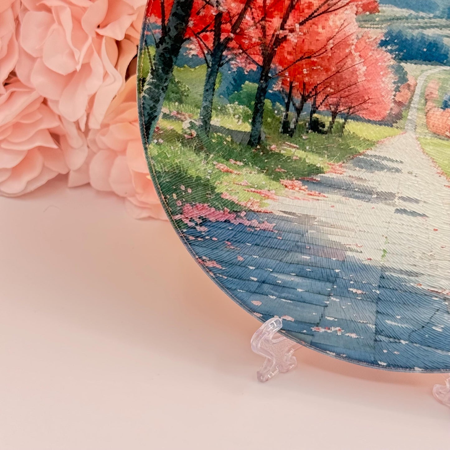 Blossom Landscape Glass Round Tea Pot Holder/Chopping Board, Cutting Board